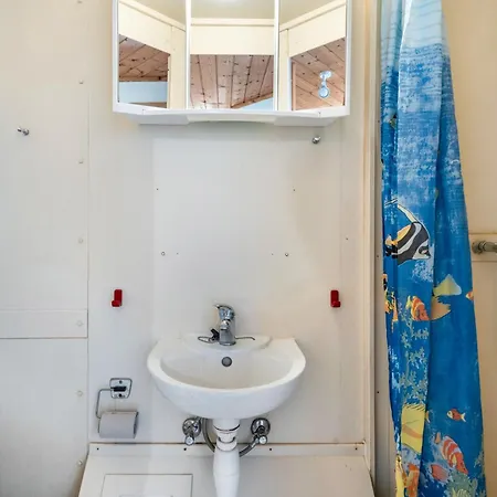 21 - Kimbucht База отдыха *